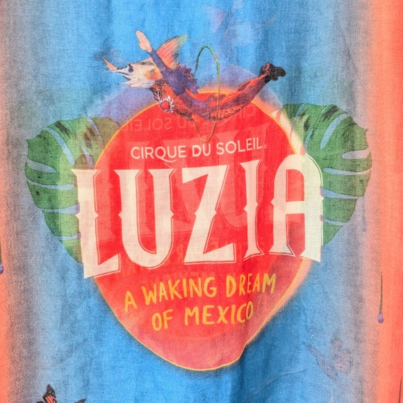 NWT Cirque Du Soleil's Luzia Show Collector Scarf - Picture 3 of 9